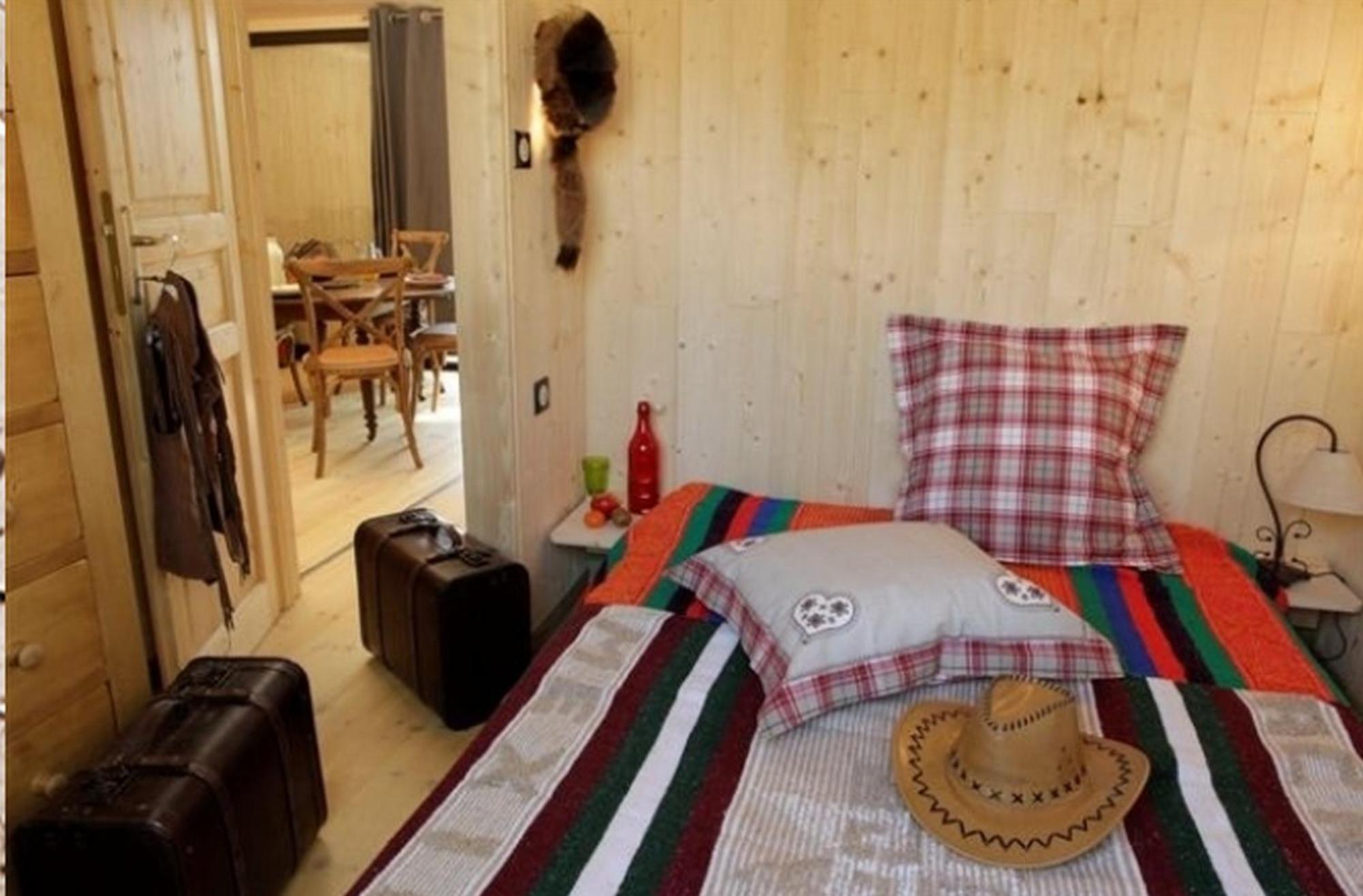 Etangs Du Moulin Hotel Suzy Ngoại thất bức ảnh