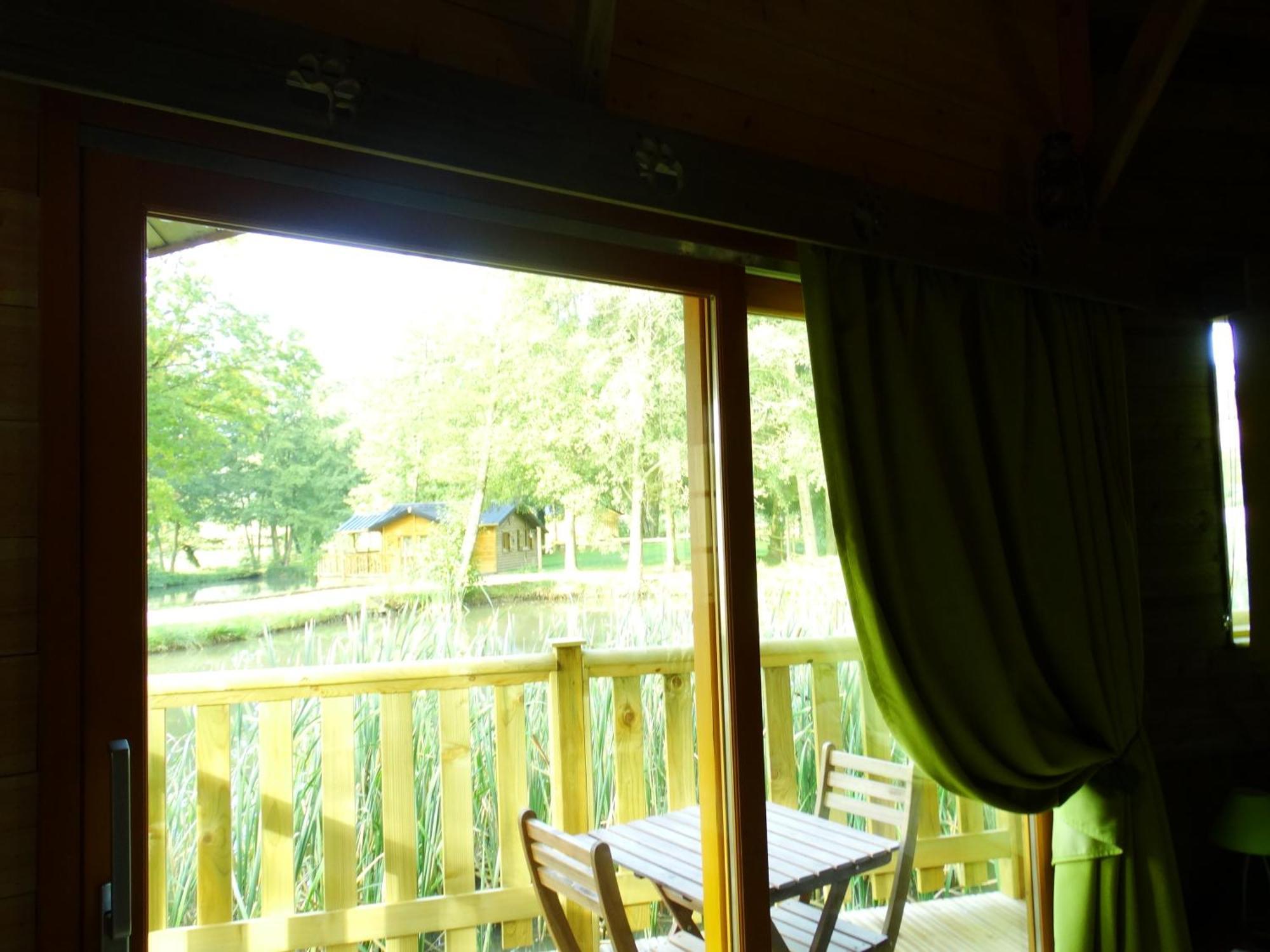 Etangs Du Moulin Hotel Suzy Phòng bức ảnh